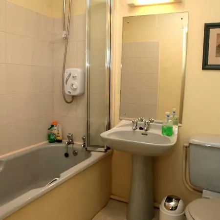 Willowhill House P43 Yk06 Minane Bridge