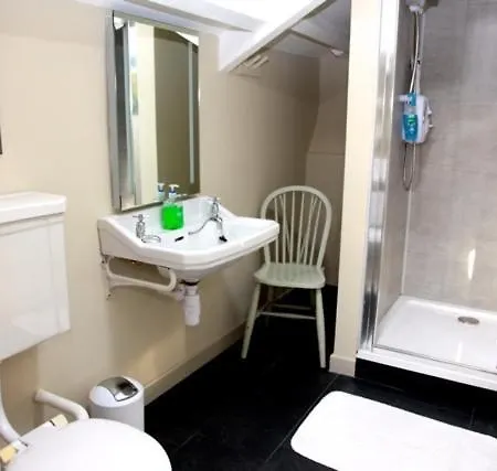 فندق مبيت وإفطار Willowhill House P43 Yk06 3*