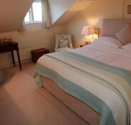 Willowhill House P43 Yk06 Bed & Breakfast 3*