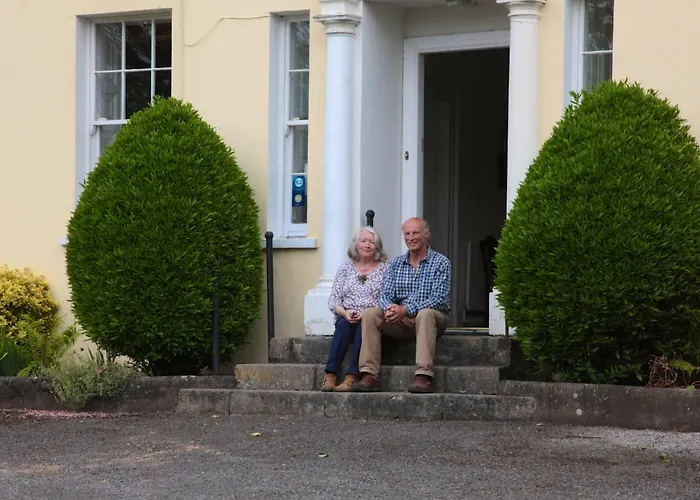 Willowhill House P43 Yk06 3* Minane Bridge