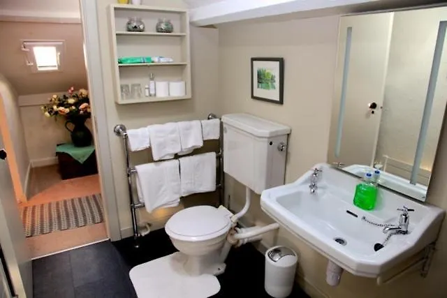 Bed & Breakfast Willowhill House P43 Yk06