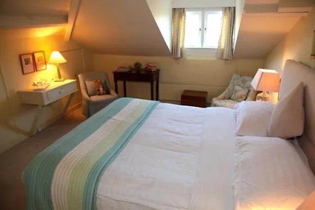 Willowhill House P43 Yk06 3* Minane Bridge