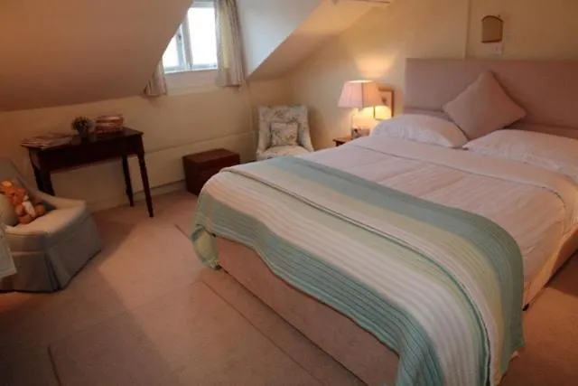 Willowhill House P43 Yk06 Bed & Breakfast 3*